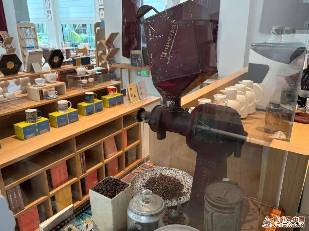 萧伯纳喝过它磨的咖啡！来这场&ldquo;快闪&rdquo;看读书人的老物件George Bernard Shaw has tasted his ground coffee! Come to this' flash mob 'to see old objects of readers