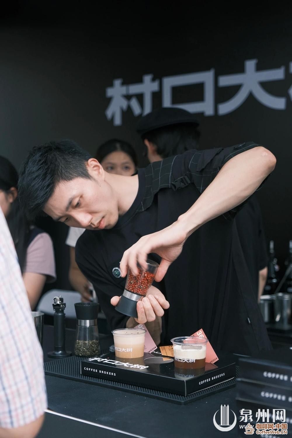 图片关键词