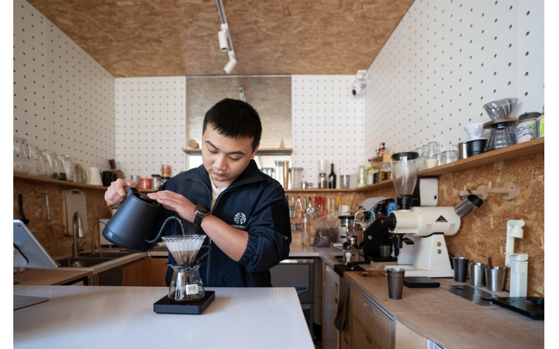 云南孟连：边境小城 咖啡飘香 Menglian, Yunnan: Coffee Fragrance in Border Town