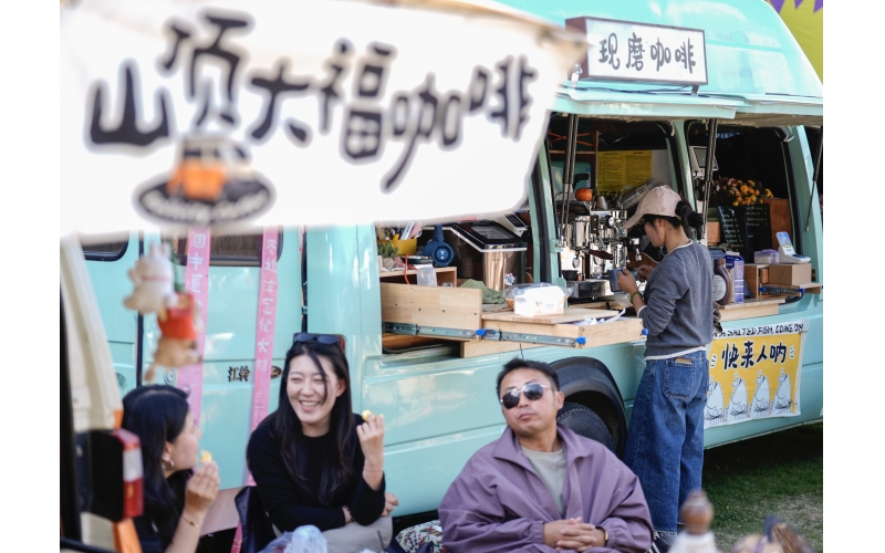 银川：假日咖啡飘香Yinchuan: Fragrant Holiday Coffee