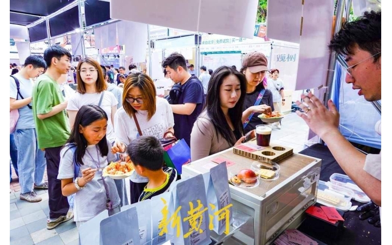 泉水咖啡嘉年华亮相老商埠，70余家咖啡品牌齐聚泉城Spring Water Coffee Carnival Debuts in Old Commercial Port, Over 70 Coffee Brands Gather in Spring City