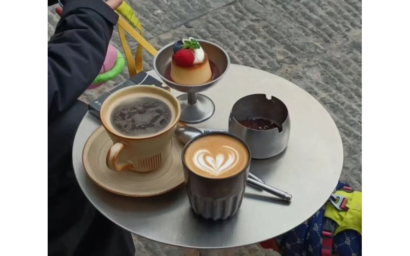 &ldquo;负债300万，我开启第三次咖啡创业&rdquo;With a debt of 3 million, I am embarking on my third coffee entrepreneurship